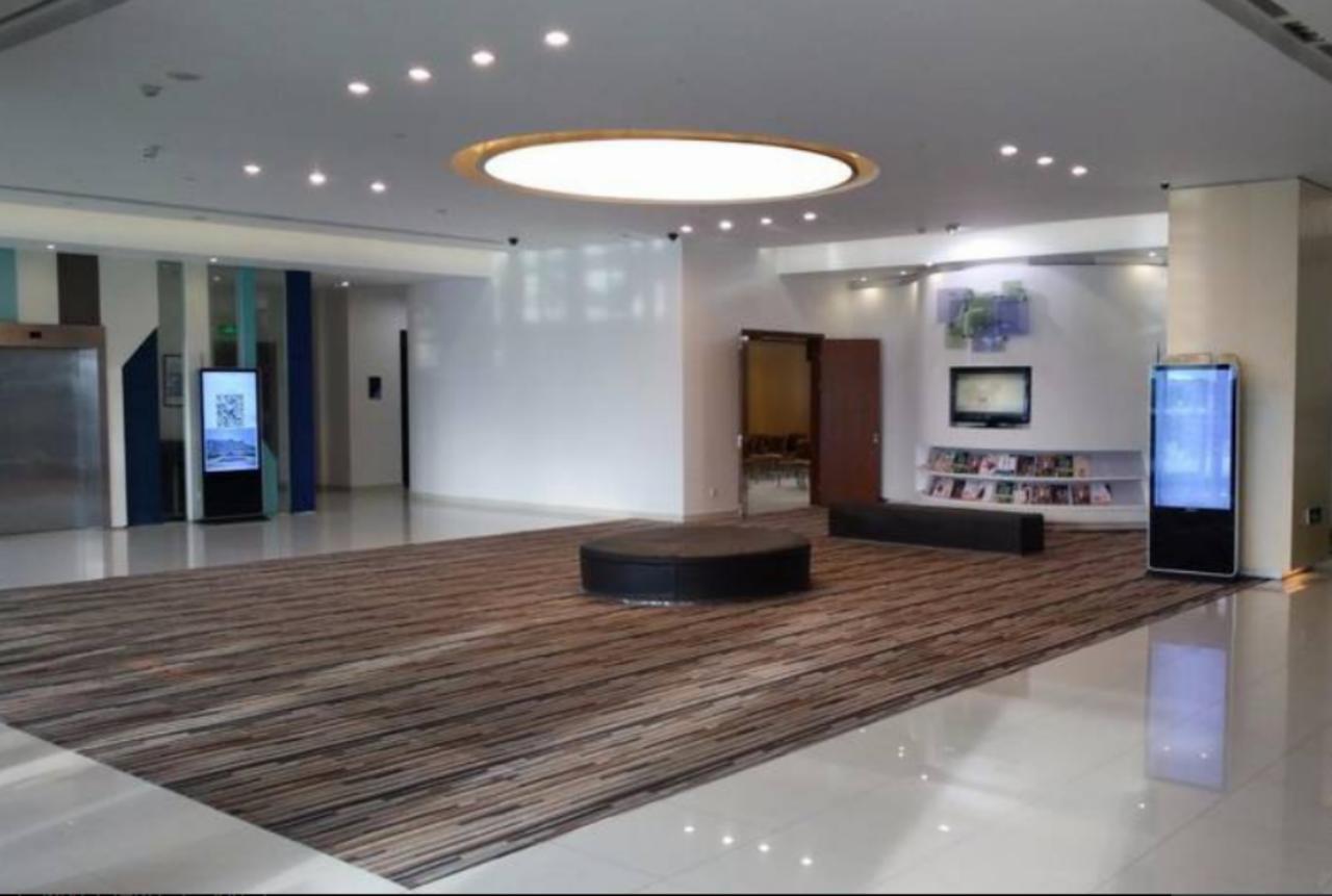 Holiday Inn Express Shanghai Nanhuizui Exteriér fotografie